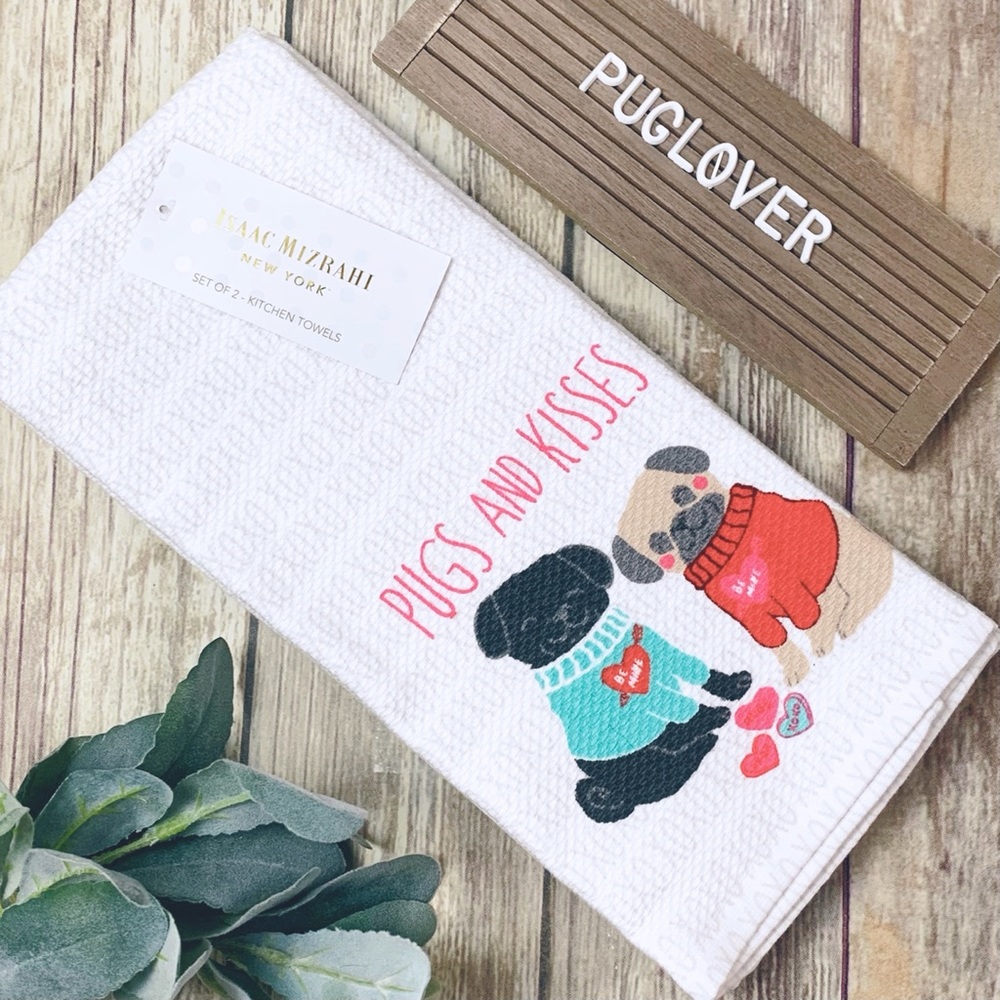 ISAAC MIZRAHI kitchen towels { PUGS AND KISSES }